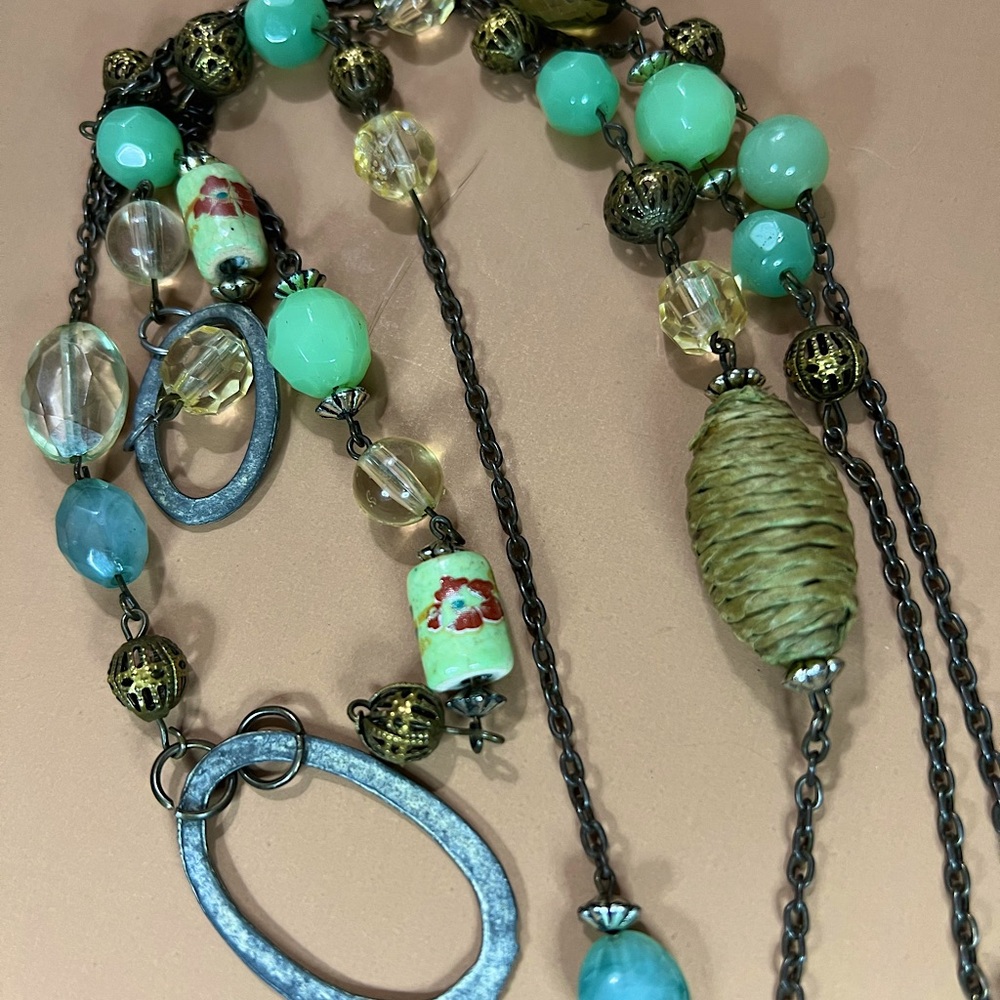 👀💚Stunning necklace!👀💚